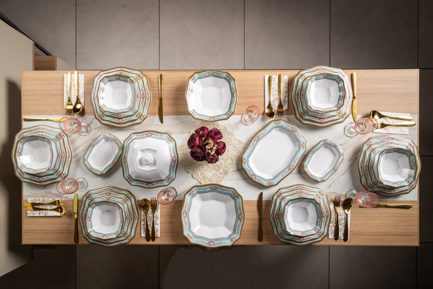 سارفيس فرساي الراقي